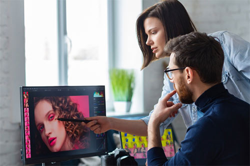 �������