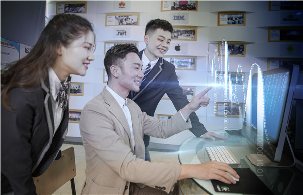 ѧ������Ӳ�˼��� ѡ�����»� ��רҵ�����ɾ�����δ��