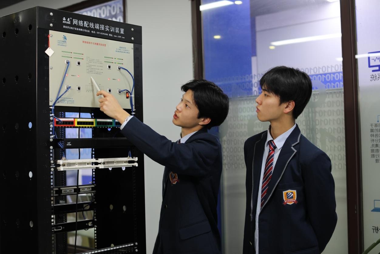 �»����Խ���ѧ�������ϿΡ��ܷ��߹�ͼ